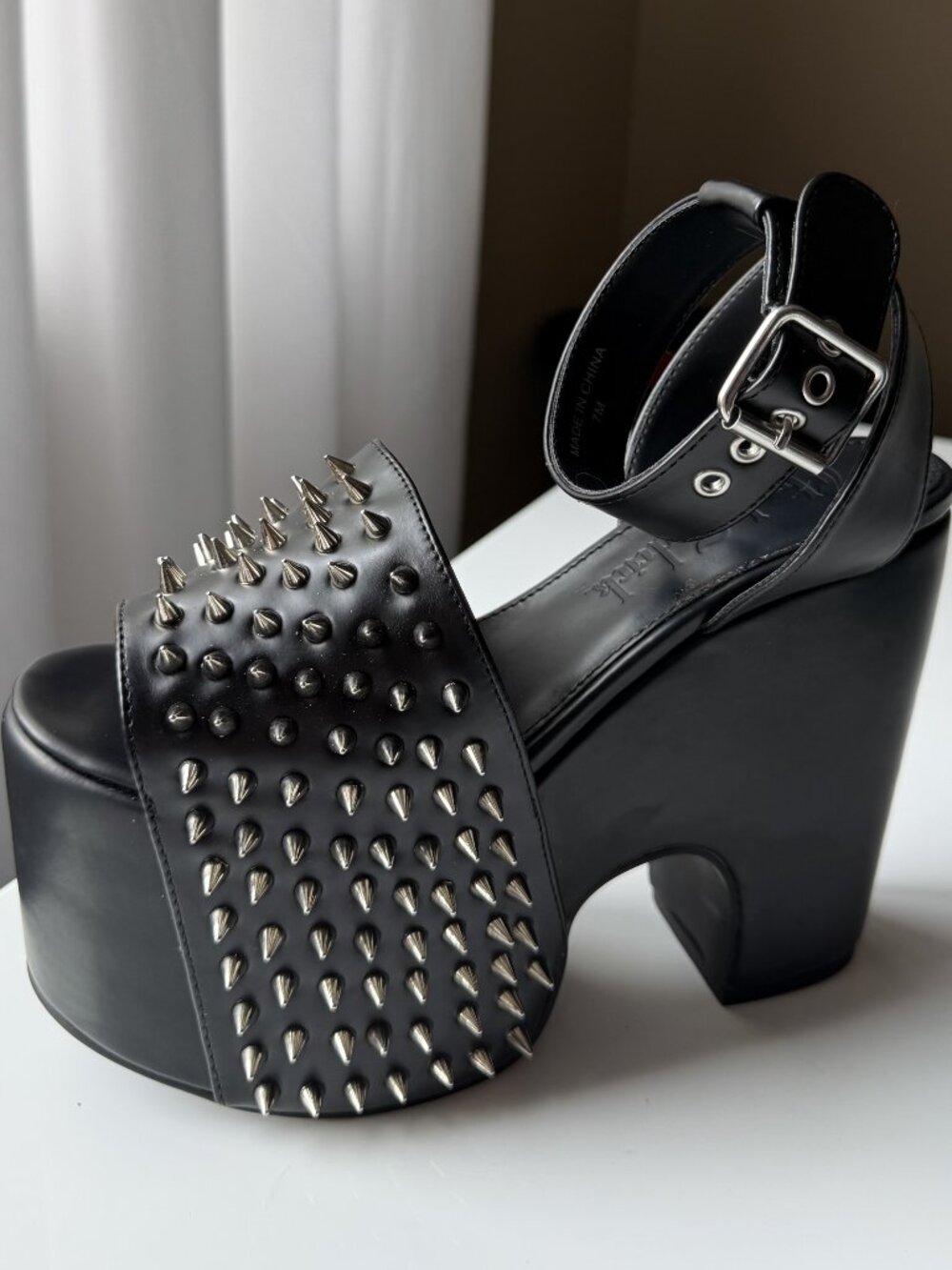Charla Tedrick - Spiked Black Platforms - Picture 2 of 8